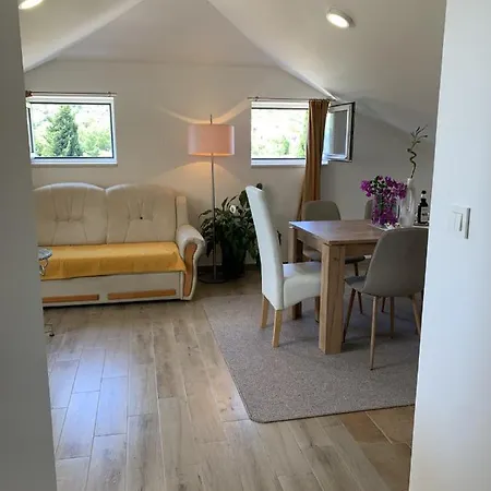 Fragola 2 Apartment