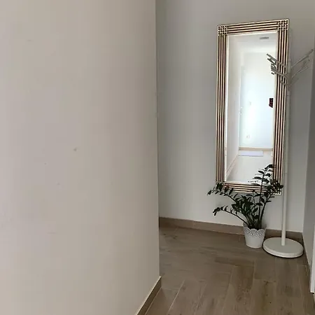 Fragola 2 דירה Doli